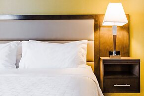 Candlewood Suites West Edmonton - Mall Area by IHG