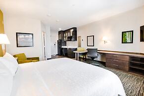 Candlewood Suites West Edmonton - Mall Area by IHG