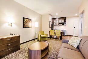 Candlewood Suites West Edmonton - Mall Area by IHG