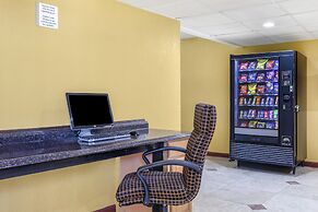 Rose City Inn & Suites