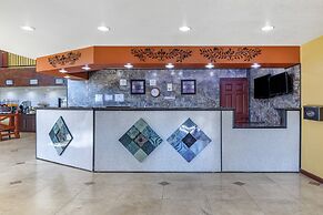 Rose City Inn & Suites