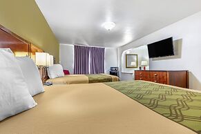 Rose City Inn & Suites