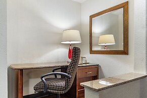 Rose City Inn & Suites