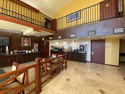 Rose City Inn & Suites