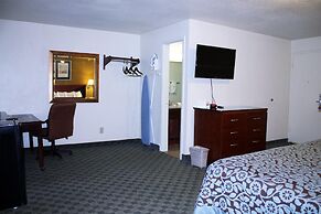 Rose City Inn & Suites