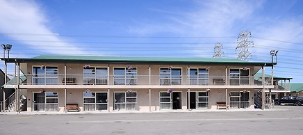 The Racecourse Hotel & Motorlodge