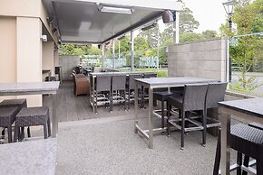 The Racecourse Hotel & Motorlodge