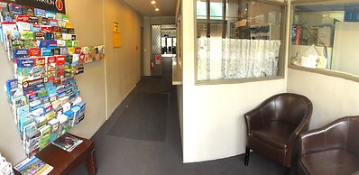 The Racecourse Hotel & Motorlodge