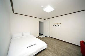 Ekonomy Hotel Mokpo