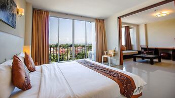 B2 Premier Hotel & Resort