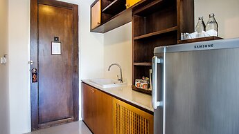 B2 Premier Hotel & Resort