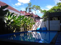 Spunky Premiere Kuta