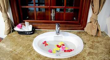 Hoi An Golden Horse Villa