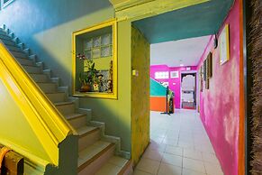 Barefoot Hotel Kalim Beach Front