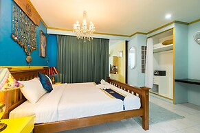 Barefoot Hotel Kalim Beach Front