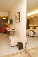 Grand Laguna Hotel & Villa