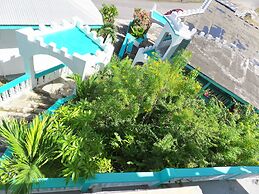 The Apartments at Jolly Castle