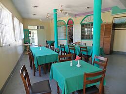 The Apartments at Jolly Castle