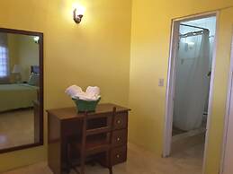 The Apartments at Jolly Castle