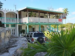 The Apartments at Jolly Castle