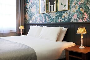 The White Hart Hotel by Greene King Inns