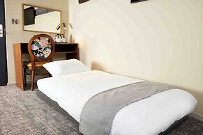 The White Hart Hotel by Greene King Inns