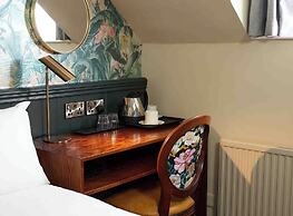 The White Hart Hotel by Greene King Inns