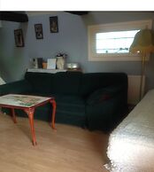 Vivans Bed & Self catering