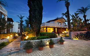 The LifeCo Bodrum Well - Being Center - Adults Only