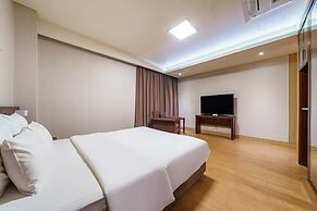 Korea Tourist Hotel