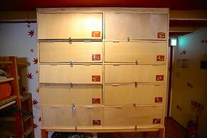 Yadoya Guest House Orange - Hostel