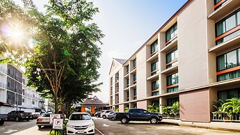 B2 Chiang Rai Boutique & Budget Hotel