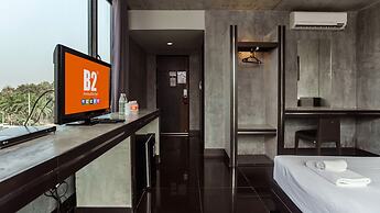 B2 Black Business & Budget Hotel