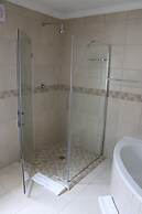 Aquamarine Guest House