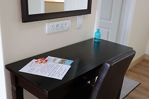 Aquamarine Guest House