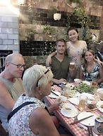 White Cloud Homestay