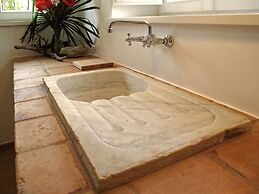 Castello di Granarola Relais – Adults Friendly