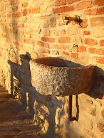 Castello di Granarola Relais – Adults Friendly