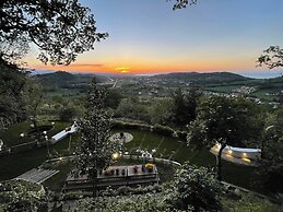 Castello di Granarola Relais – Adults Friendly