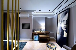 Walton Hotels Galata