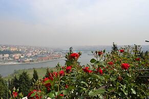 Turquhouse Boutique Hotel