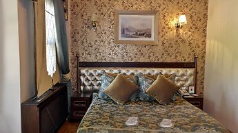 Turquhouse Hotel