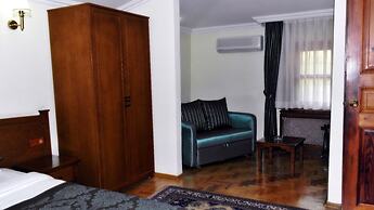 Turquhouse Hotel