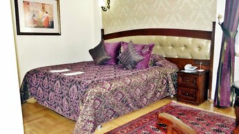 Turquhouse Hotel