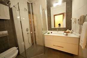 Turquhouse Hotel