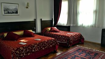 Turquhouse Hotel