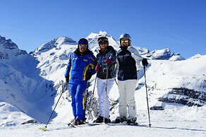 Pradas Resort Brigels