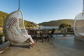 Amanzi Island Lodge