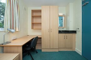 Castlewhite Apartments