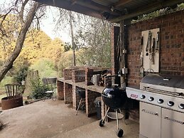 Hawklee Country House